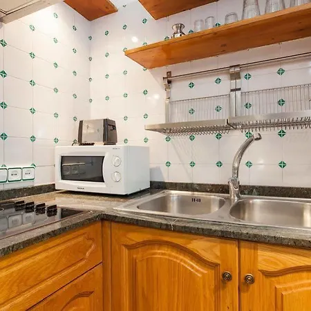 Flateli Borrell Appartement