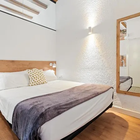 Flateli Borrell * Barcelona