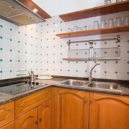 Flateli Borrell 아파트